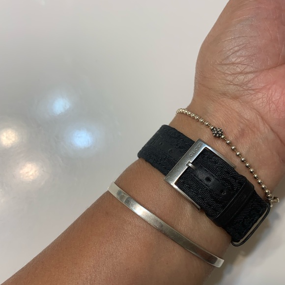 Gucci Ladies G Monogram Logo Fabric Watch - Picture 12 of 12